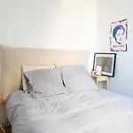 Beautiful Luxurious Apt, Bright And Spacious